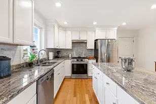 380 N Wheaton Ave, Seekonk, MA 02771 - Photo 17