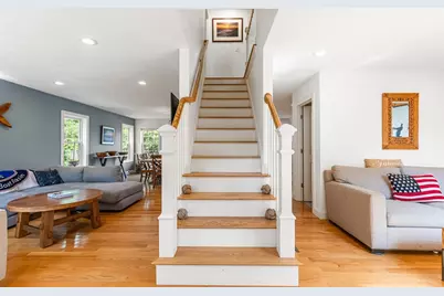 380 N Wheaton Ave, Seekonk, MA 02771 - Photo 5