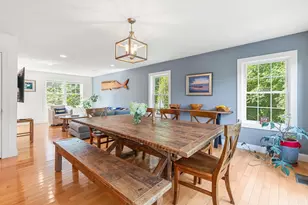 380 N Wheaton Ave, Seekonk, MA 02771 - Photo 13