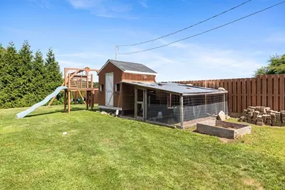 380 N Wheaton Ave, Seekonk, MA 02771 - Photo 41