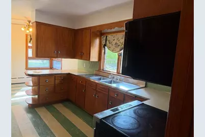 439 Lowell Street, Andover, MA 01810 - Photo 3