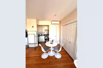 105 Pinckney St #7, Boston, MA 02114 - Photo 3