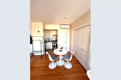 105 Pinckney St #7, Boston, MA 02114 - Photo 3