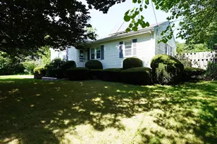 19 Winter St, Foxboro, MA 02035 - Photo 15