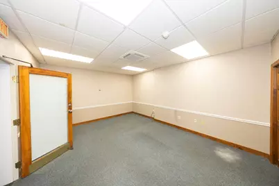 482 Southbridge Street #210, Auburn, MA 01501 - Photo 5