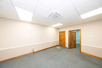 482 Southbridge Street #211, Auburn, MA 01501 - Photo 5