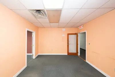 482 Southbridge Street #212, Auburn, MA 01501 - Photo 15
