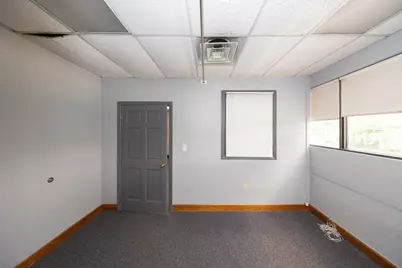 482 Southbridge Street #213, Auburn, MA 01501 - Photo 5
