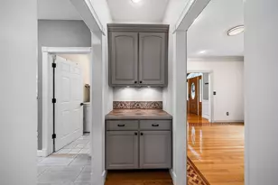 4 Iroquois Ln, Wilbraham, MA 01095 - Photo 19