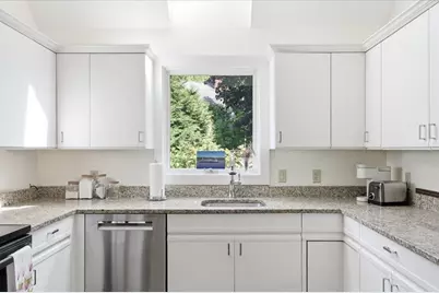 100 Pond #84, Cohasset, MA 02025 - Photo 15