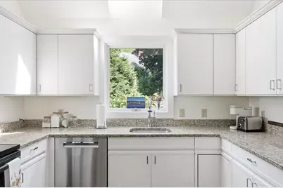 100 Pond #84, Cohasset, MA 02025 - Photo 15