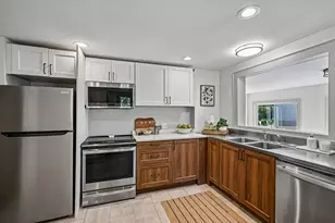 254 Russell St, Woburn, MA 01801 - Photo 11