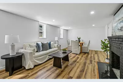 254 Russell St, Woburn, MA 01801 - Photo 31