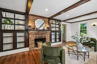 254 Russell St, Woburn, MA 01801 - Photo 7
