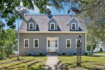 254 Russell St, Woburn, MA 01801 - Photo 3