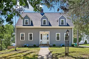 254 Russell St, Woburn, MA 01801 - Photo 3