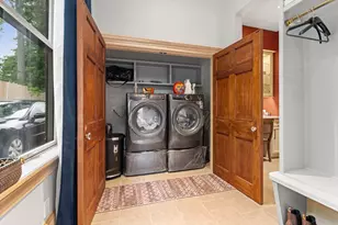 6 Howland St, Boston, MA 02121 - Photo 19