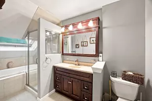 90 Bonneville Ave, Chicopee, MA 01013 - Photo 21