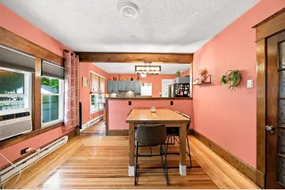90 Bonneville Ave, Chicopee, MA 01013 - Photo 9