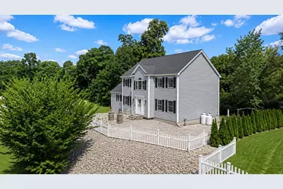3 Moore Dr, Millbury, MA 01527 - Photo 3