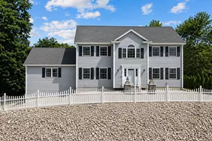 3 Moore Dr, Millbury, MA 01527 - Photo 1