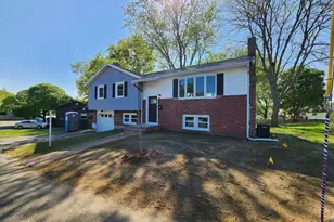 6 Gallows Hill Rd, Salem, MA 01970 - Photo 1