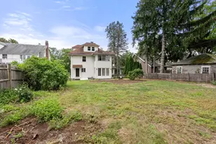 855 Commonwealth Ave, Newton, MA 02459 - Photo 35