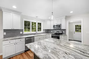 939 Monson Rd, Wilbraham, MA 01095 - Photo 5