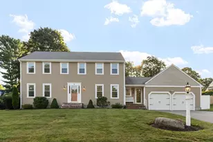 4 Lantern Ln, Shrewsbury, MA 01545 - Photo 1