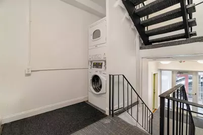 5 N Margin St #10, Boston, MA 02113 - Photo 9