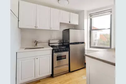 5 N Margin St #10, Boston, MA 02113 - Photo 1