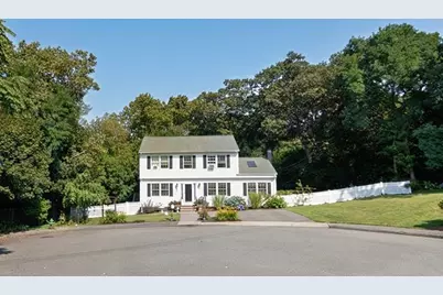 9 Zamora St, Saugus, MA 01906 - Photo 5