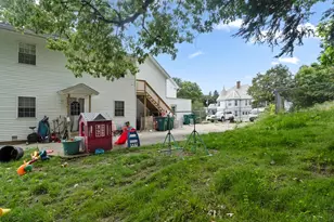 88 Ashburnham St, Fitchburg, MA 01420 - Photo 5