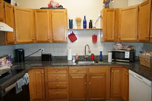 170 Middleboro Ave, Taunton, MA 02718 - Photo 3