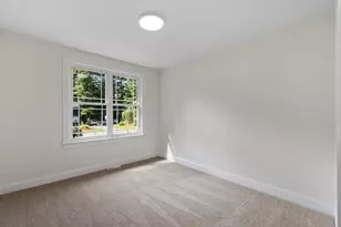 63 Maplewood Dr, Townsend, MA 01469 - Photo 13