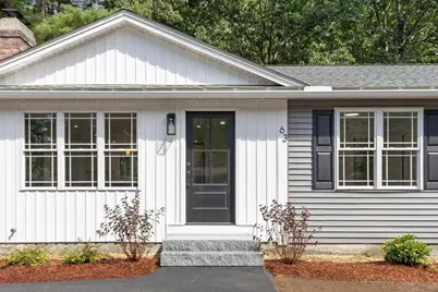 63 Maplewood Dr, Townsend, MA 01469 - Photo 1