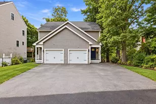 7 Mt Vernon St, Haverhill, MA 01830 - Photo 1
