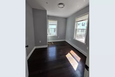 32 Park St #1, Salem, MA 01970 - Photo 9