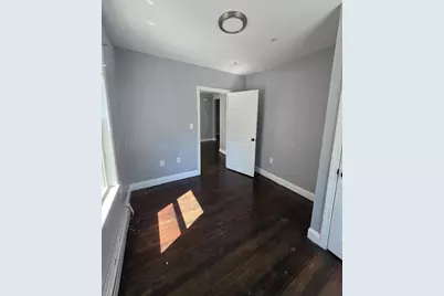 32 Park St #1, Salem, MA 01970 - Photo 5