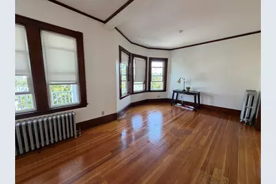 29 Woodrow Ave #2, Newton, MA 02460 - Photo 5