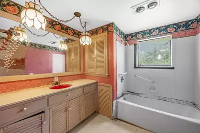 162 Arcadia Blvd, Springfield, MA 01118 - Photo 17