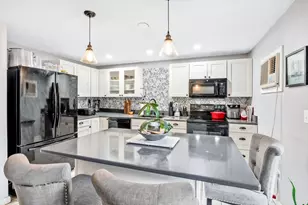 195 Falmouth Rd, Mashpee, MA 02649 - Photo 9