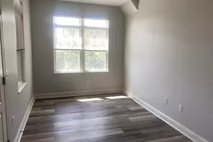614 Pond St, Braintree, MA 02184 - Photo 9