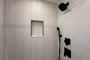 531 Bennington, Boston, MA 02128 - Photo 9