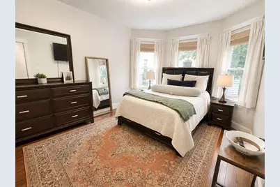 22 Santuit St #B, Boston, MA 02124 - Photo 7