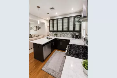 22 Santuit St #B, Boston, MA 02124 - Photo 3