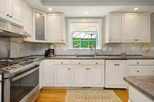 8 Barton Rd, Harvard, MA 01451 - Photo 5