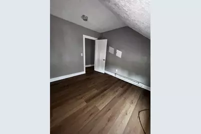 404 Bradford Ave #3, Fall River, MA 02721 - Photo 9