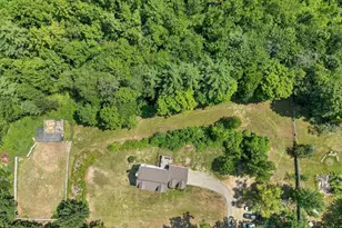 197 Grapevine, Dunbarton, NH 03046 - Photo 9