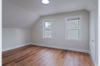 35 Peck St, Attleboro, MA 02703 - Photo 17